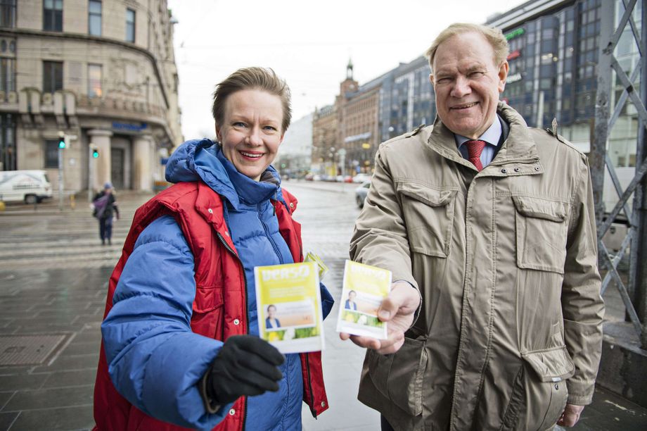 Näin Paavo ja Päivi Lipponen eksyttivät paparazzit Näin Paavo ja Päivi Lipponen eksyttivät paparazzit